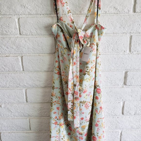 NWT Floral Print Crisscross Midi Dress Sz M - Picture 4 of 6